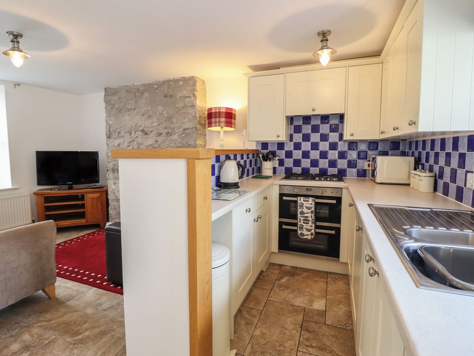 Fridge, dishwasher, electric kettle, toaster