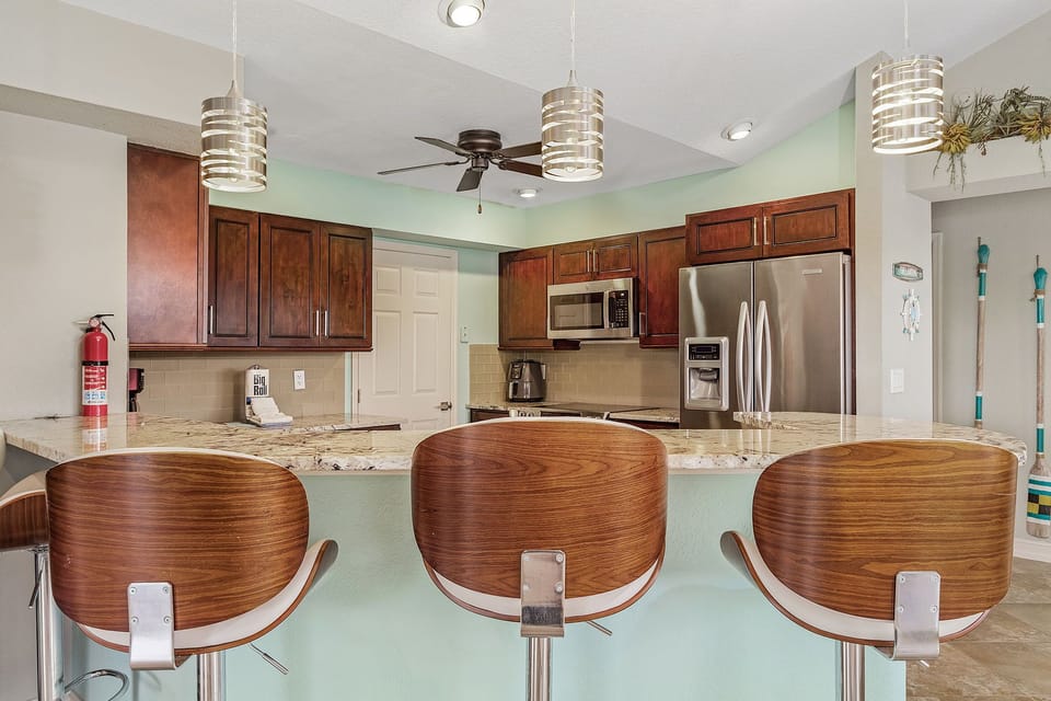 Ample bar counter seating
