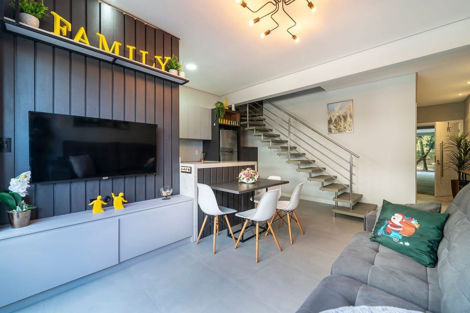 Apartment | Living area | TV