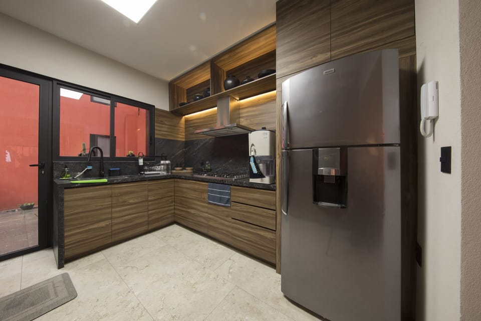 Superior Villa | Shared kitchen facilities