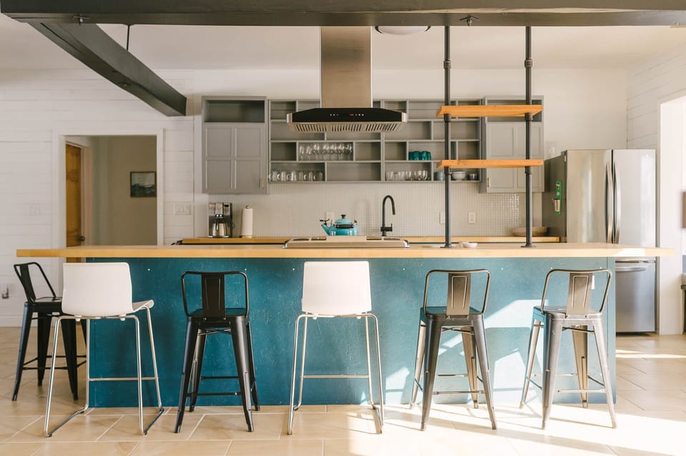 Enjoy cooking with friends around