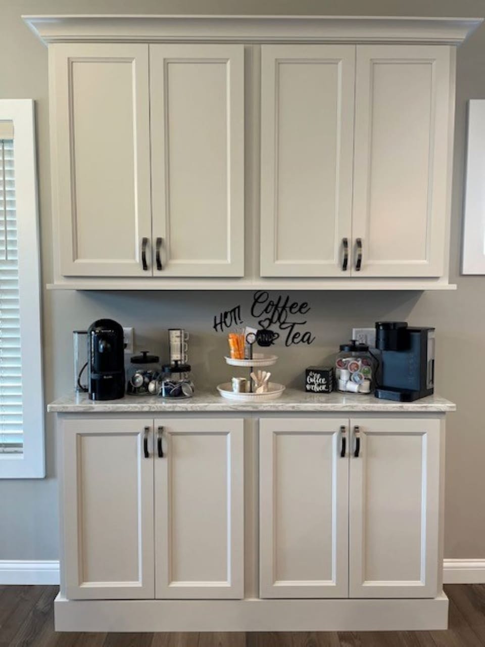 Coffee & Tea Bar