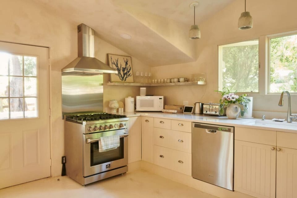 Kitchen area