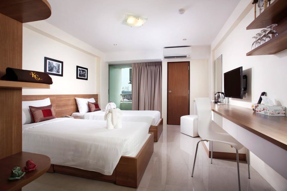 Rollaway beds, free WiFi, bed sheets