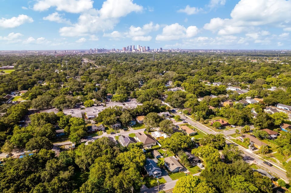 The vibrant downtown is only 10 minutes away.
