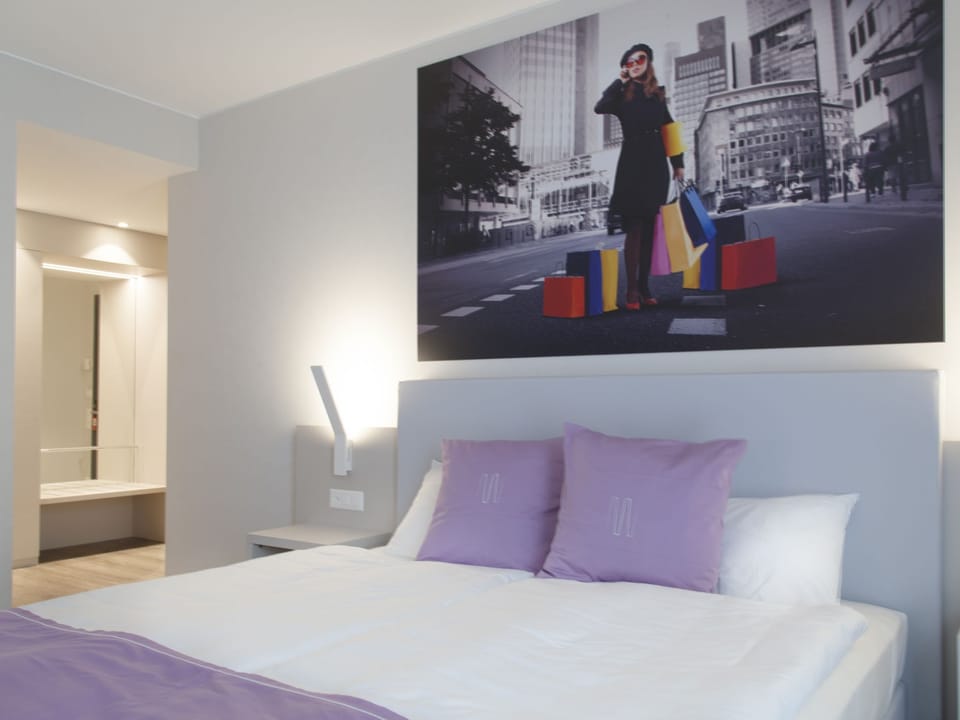Exclusive Double Room | Living room | Flat-screen TV