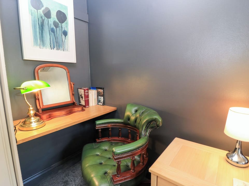 Cottage | Interior
