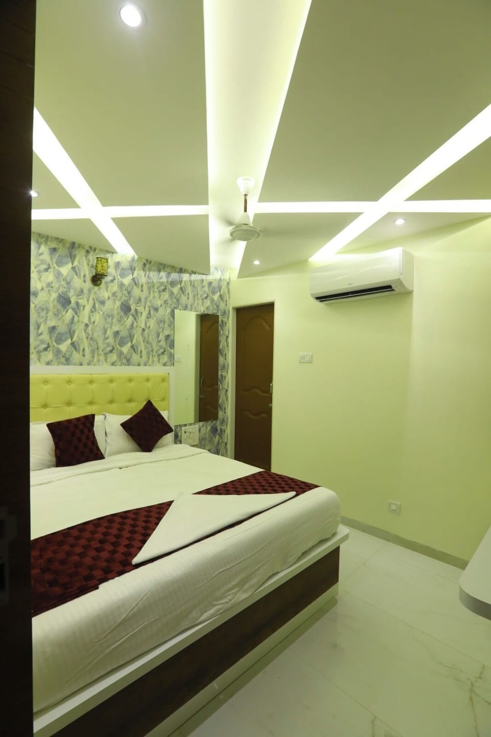 Deluxe Room | Soundproofing, free WiFi, bed sheets