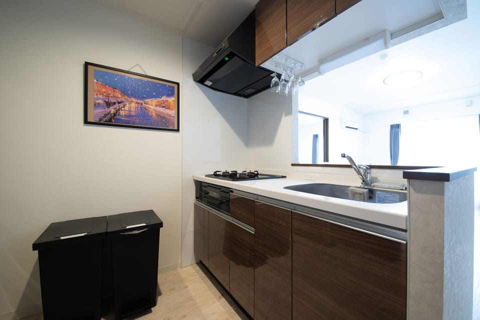 Basic Apartment | Private kitchen | Full-size fridge, microwave, stovetop, toaster