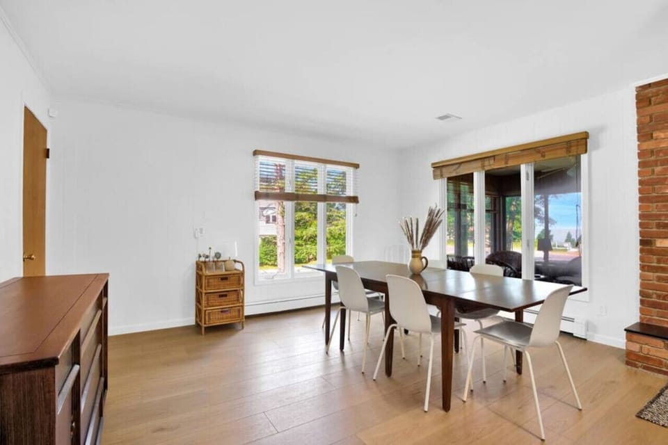 Family dinner with a view!