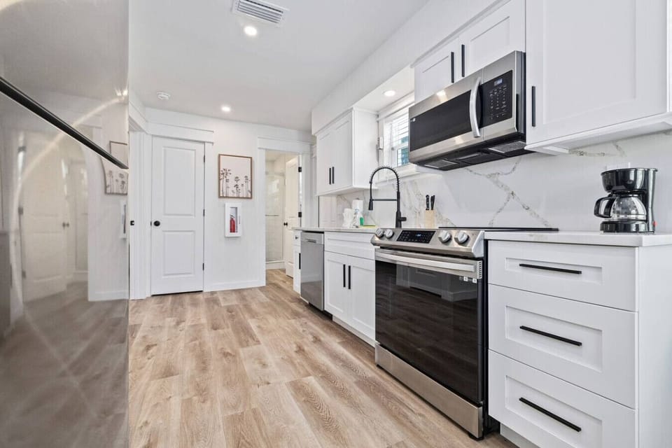 fully stocked kitchen