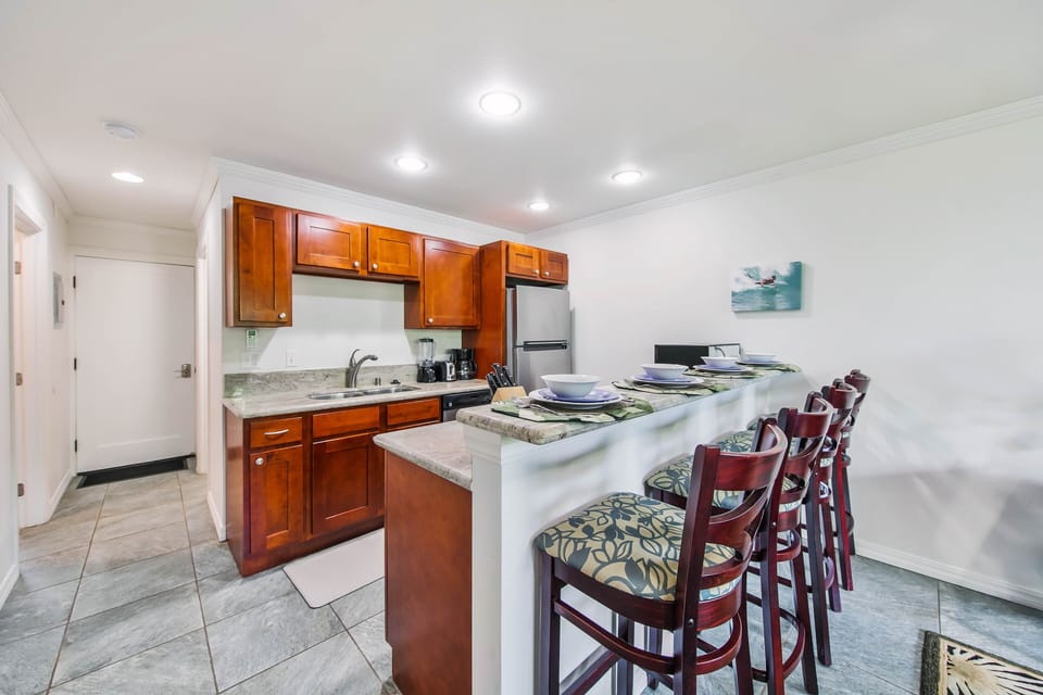 Condo, 2 Bedrooms | Private kitchen | Coffee/tea maker, fridge, oven, toaster