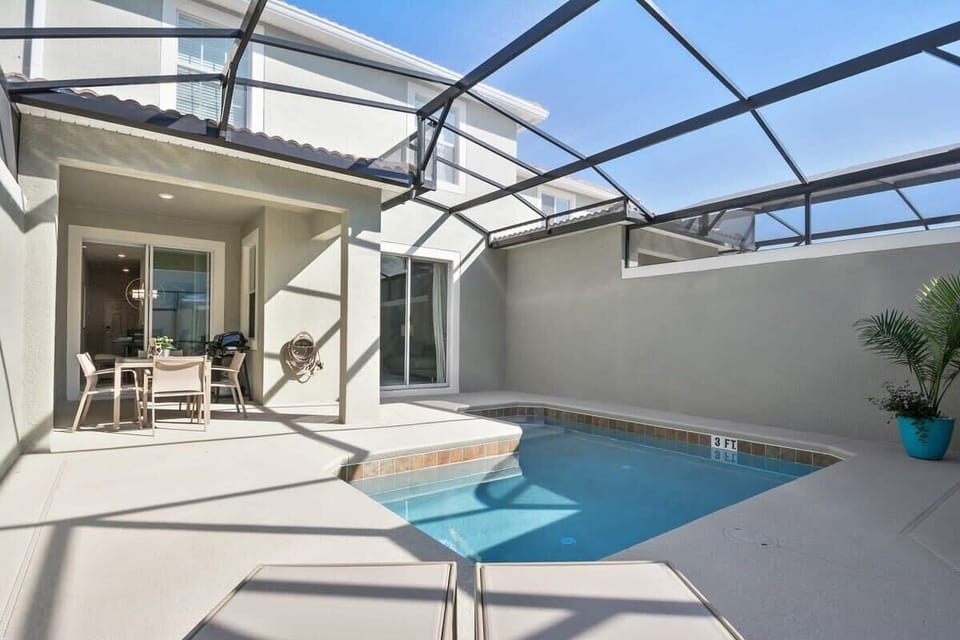 private pool