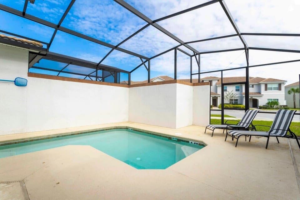 private pool
