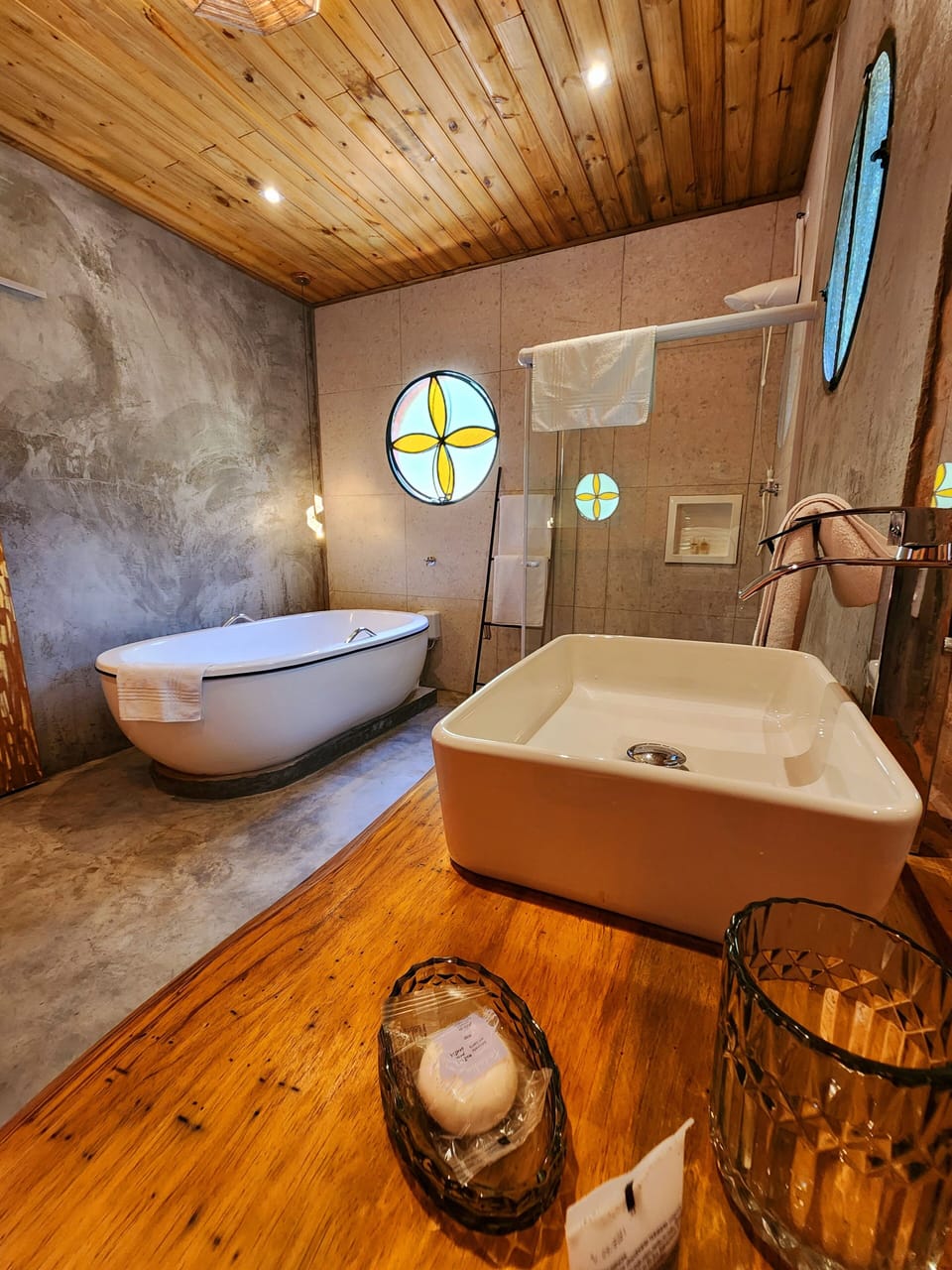 Superior Cabin | Bathroom | Separate tub and shower, deep soaking tub, designer toiletries