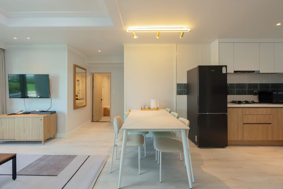 Family Suite | Living area
