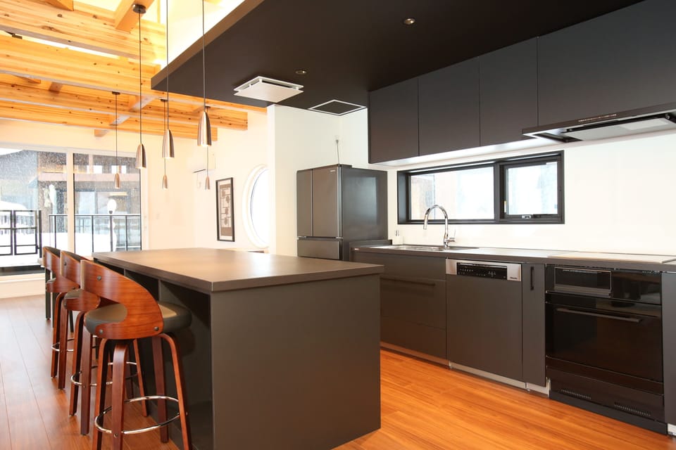 Villa | Private kitchen | Full-size fridge, microwave, oven, stovetop