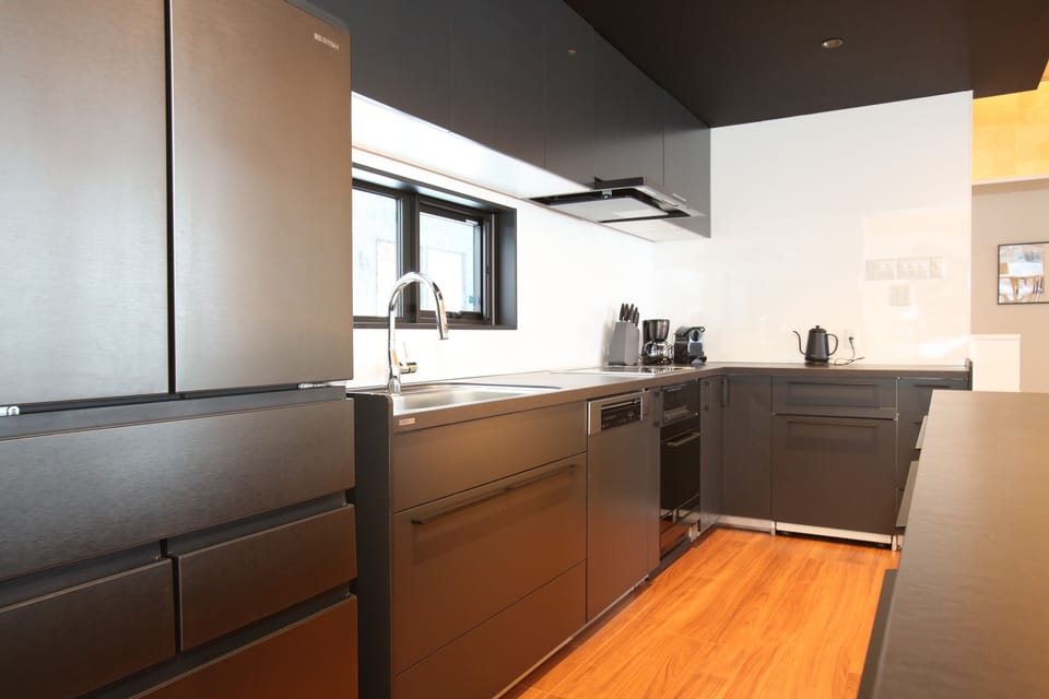 Villa | Private kitchen | Full-size fridge, microwave, oven, stovetop