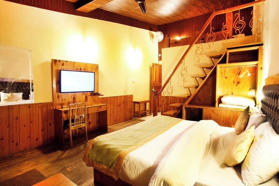 Family Room | 1 bedroom, free WiFi