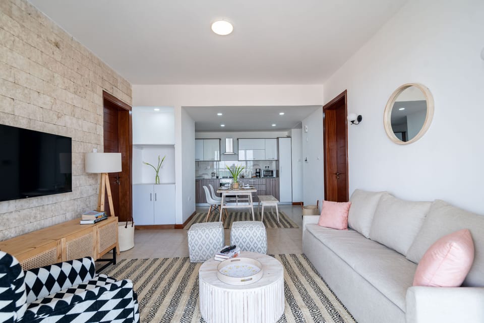 Business Room | Living area | TV