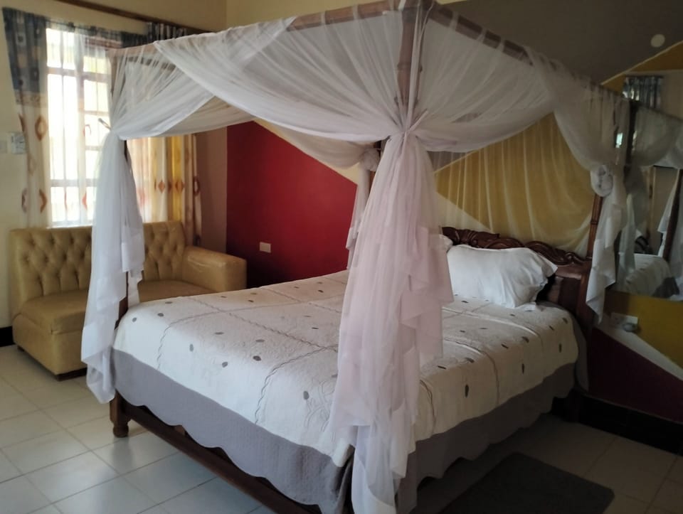 Desk, bed sheets