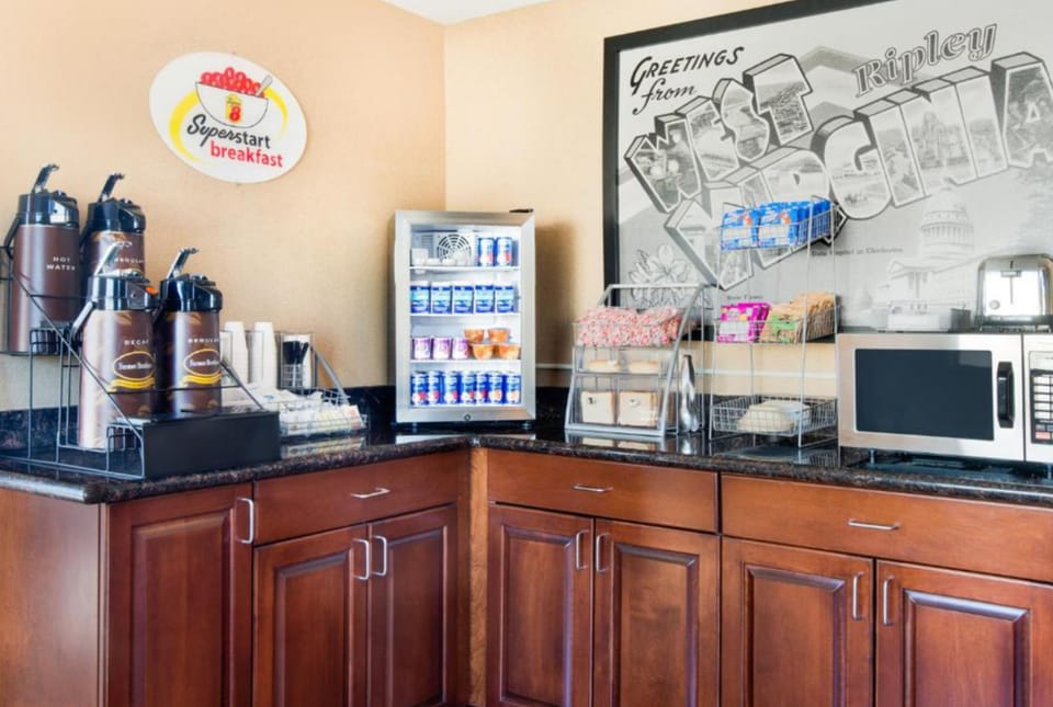 Free daily on-the-go breakfast