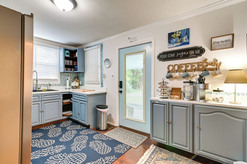 Kitchen | Cooking Basics | Toaster | Spices | Coffee Bar