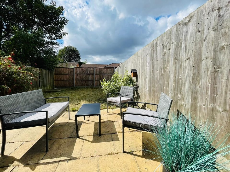 House | Property grounds
