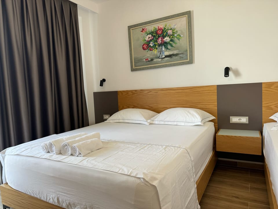 Comfort Studio | Desk, soundproofing, free WiFi, bed sheets