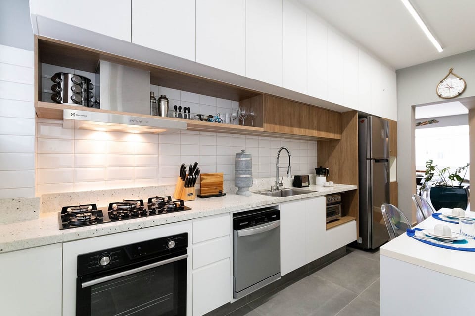 Apartment | Private kitchen | Fridge, microwave, toaster, cookware/dishes/utensils