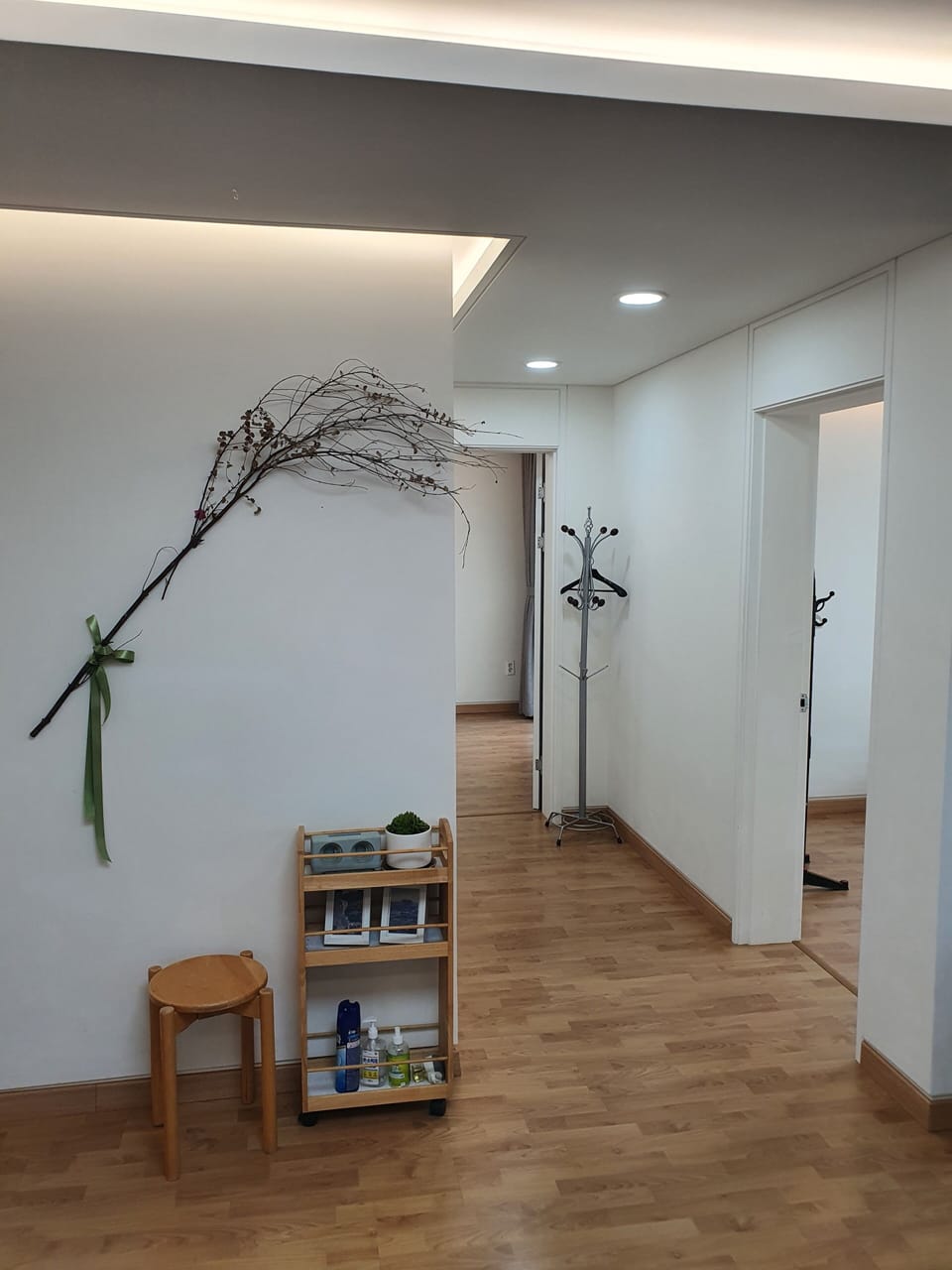 3 Bed room | Desk, soundproofing, iron/ironing board, free WiFi