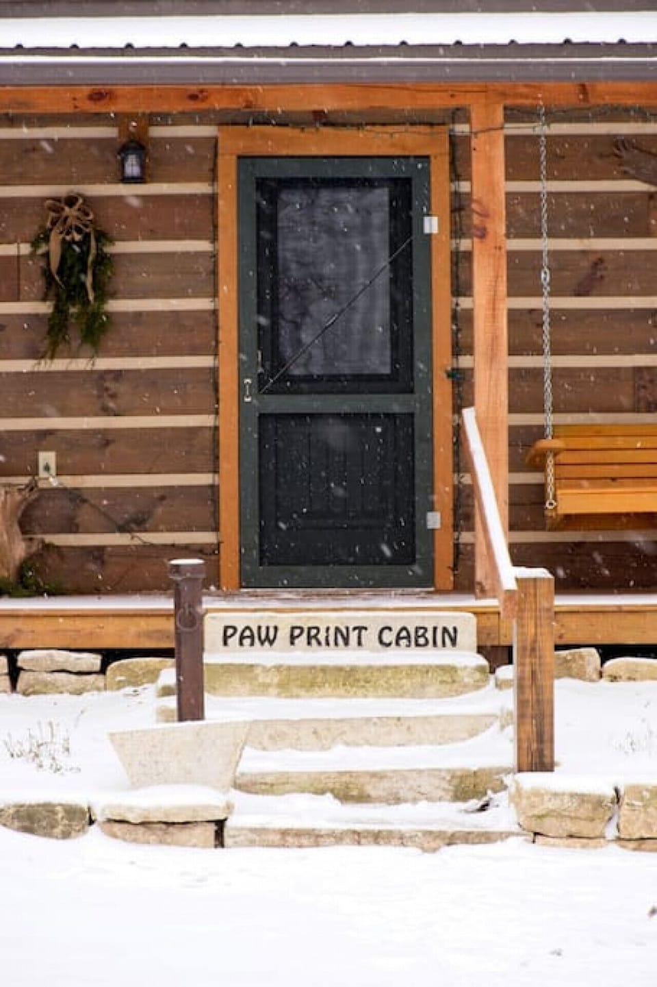 Welcome to Paw Print Cabin!