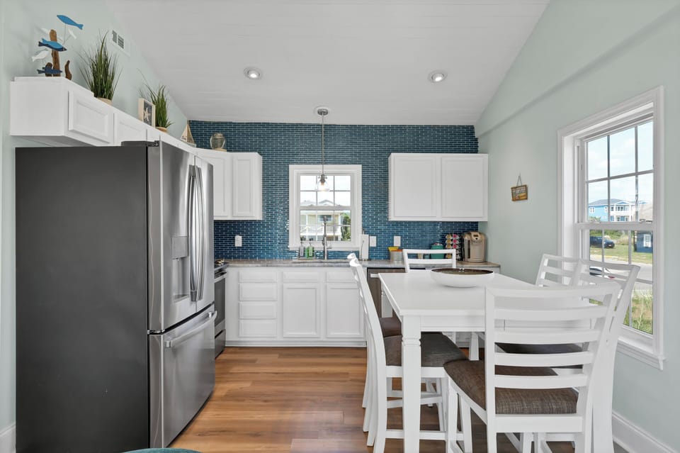 Full kitchen with new appliances 