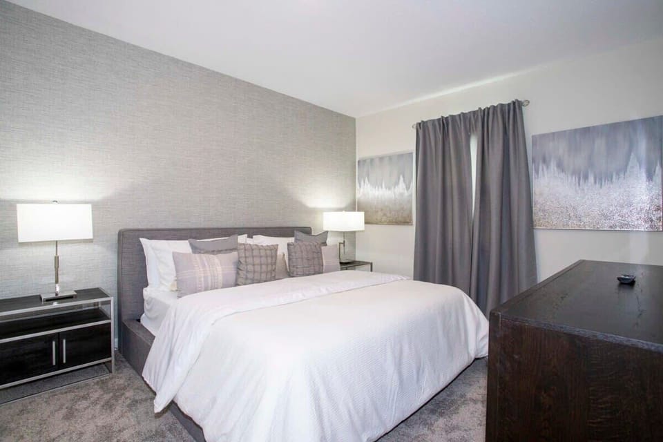 king bedroom suite