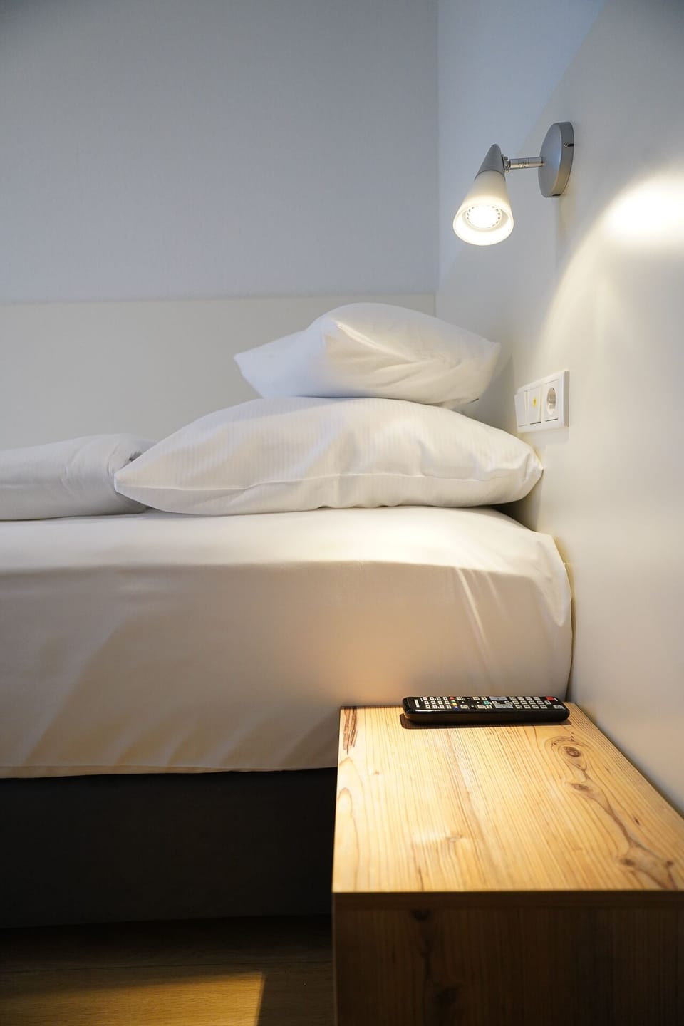 Standard Single Room | Desk, laptop workspace, free WiFi