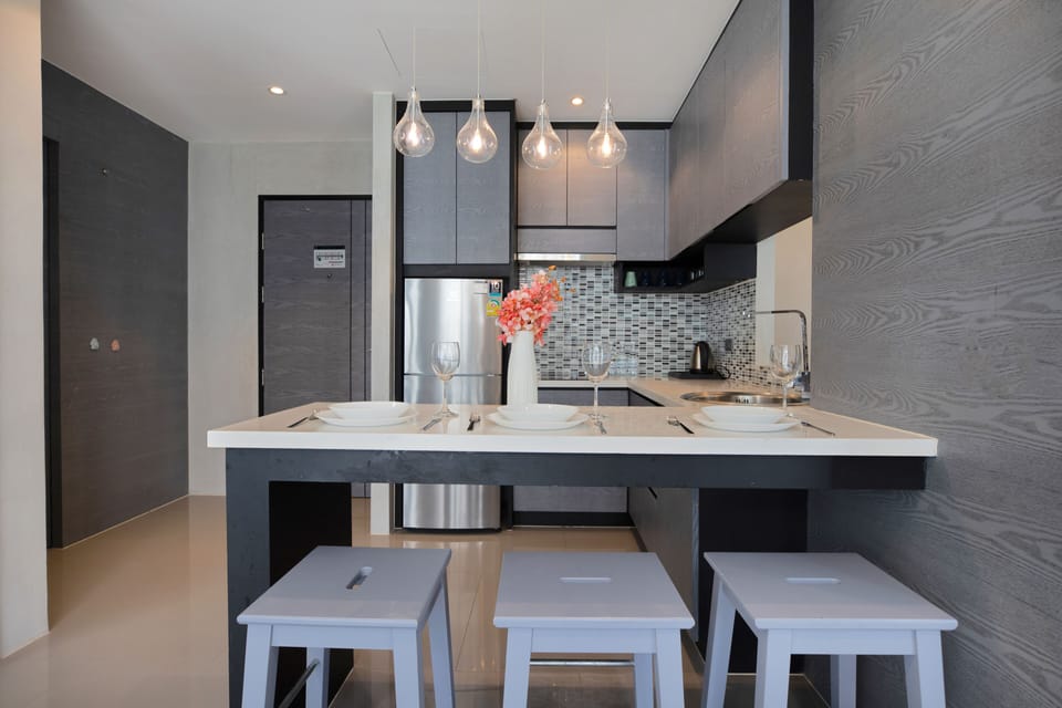 Exclusive Condo | Private kitchen | Electric kettle