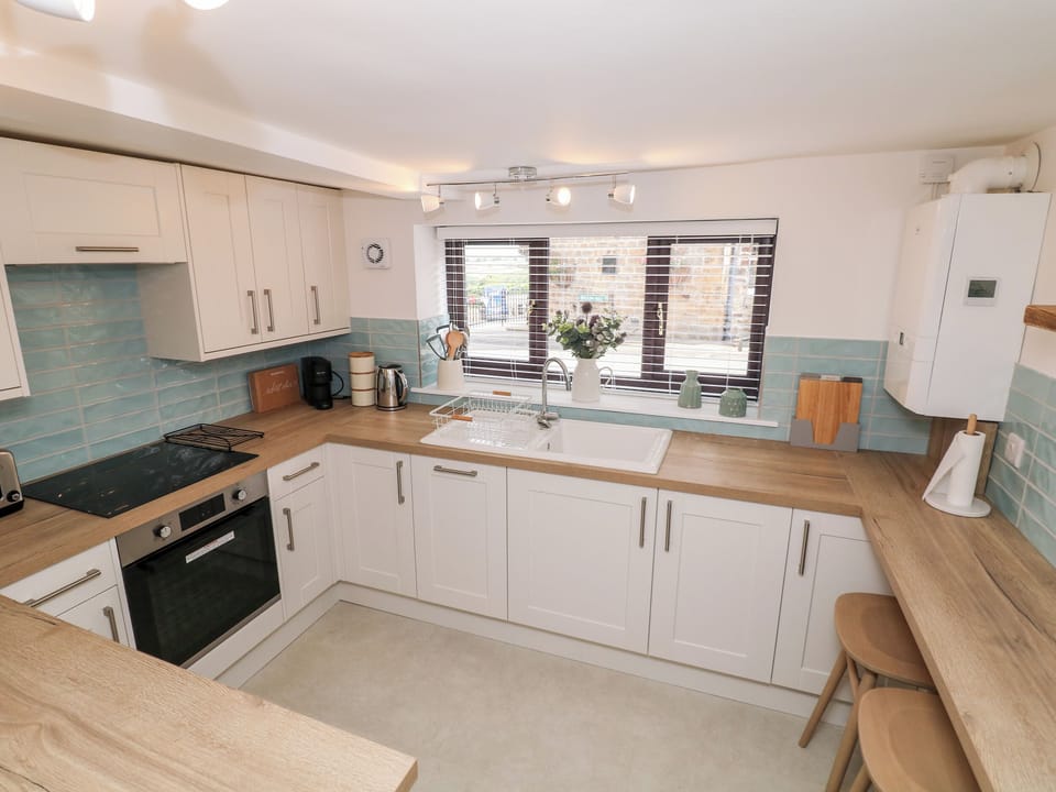 Fridge, dishwasher, electric kettle, toaster