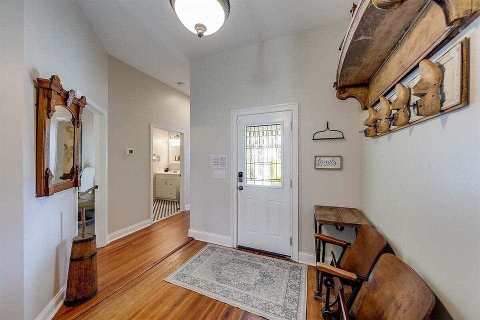 Beautifully Decorated Foyer