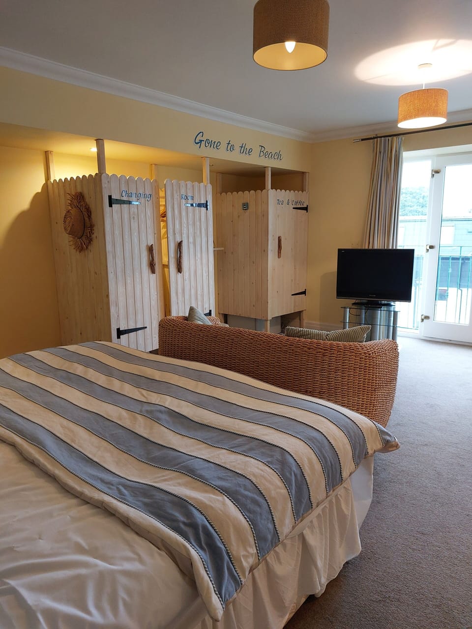 Superior Double or Twin Room (1 B) | Desk, soundproofing, iron/ironing board, free WiFi