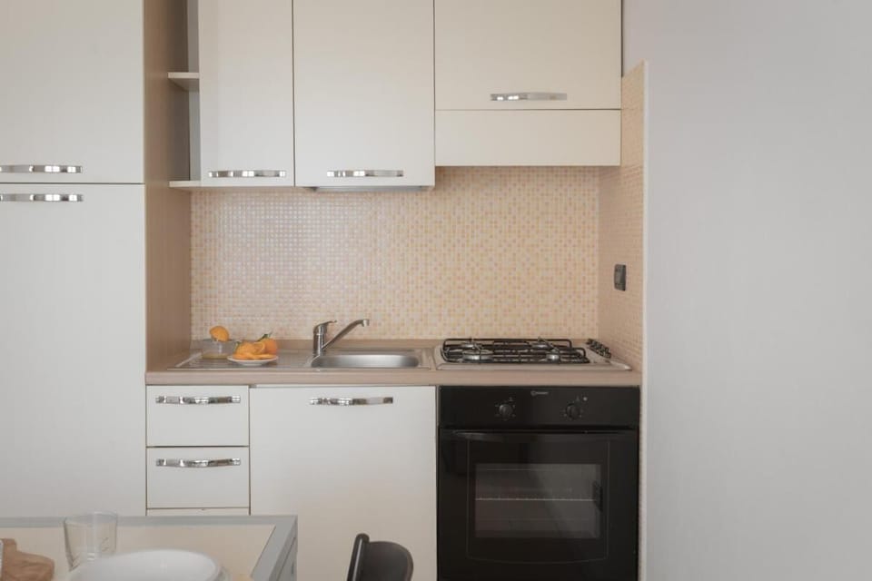 Apartment, 2 Bedrooms, Balcony | Private kitchen