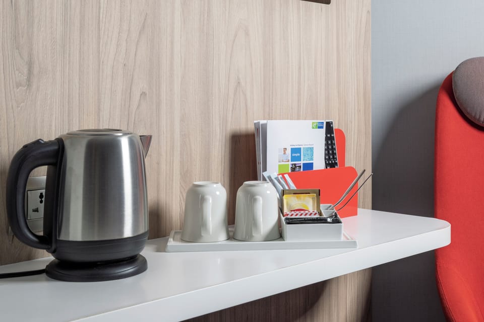 In-room safe, desk, blackout drapes, soundproofing