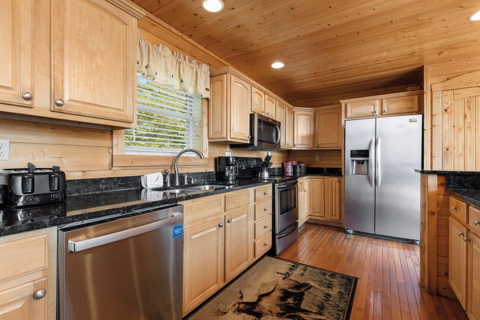 Studio (4 Bedrooms) | Property amenity