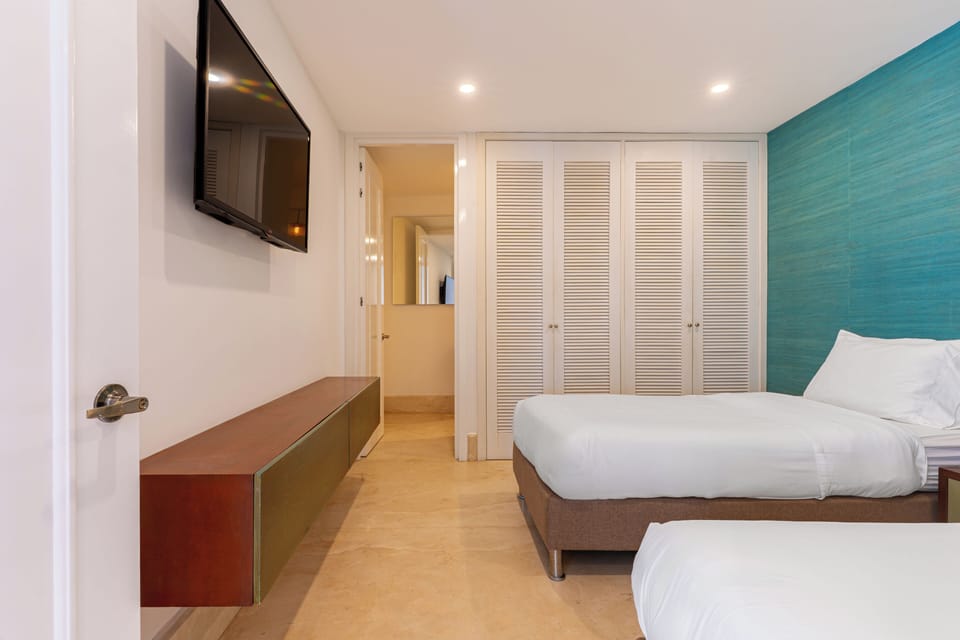 Deluxe Apartment | WiFi (free), individually decorated, individually furnished, bed sheets