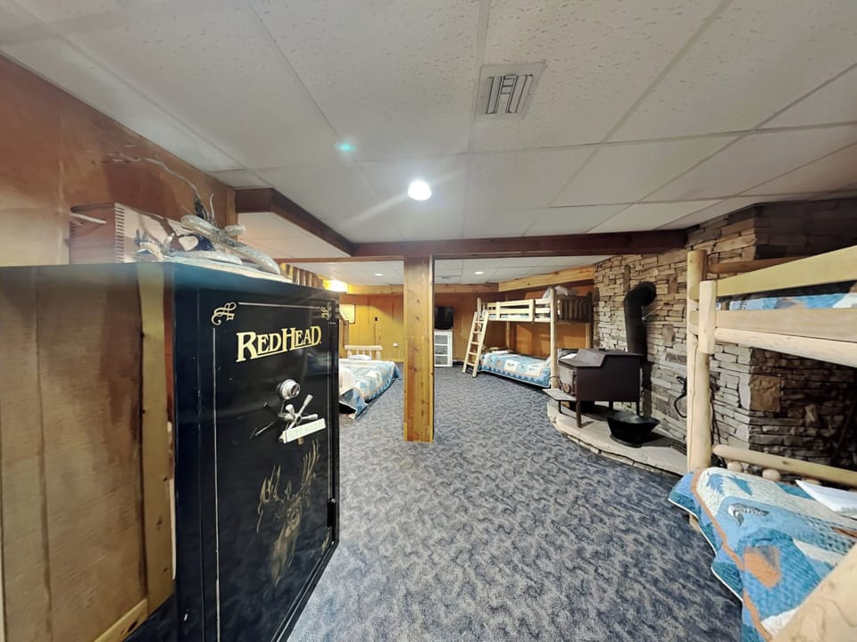 House (3 Bedrooms) | Property amenity