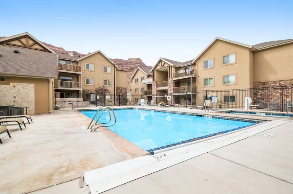 Outside Pool/Hot Tub
