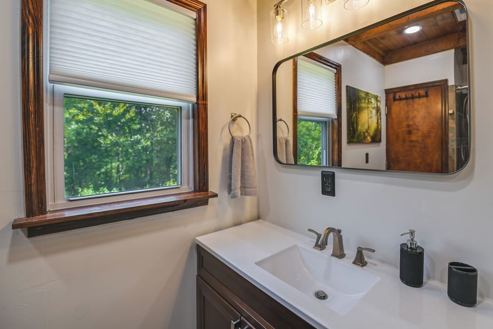 Bathroom | Towels Provided