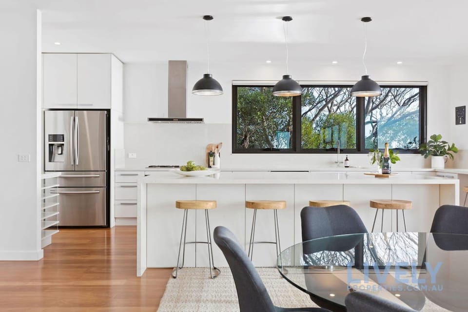 House, Accessible | 5 bedrooms, high-speed internet
