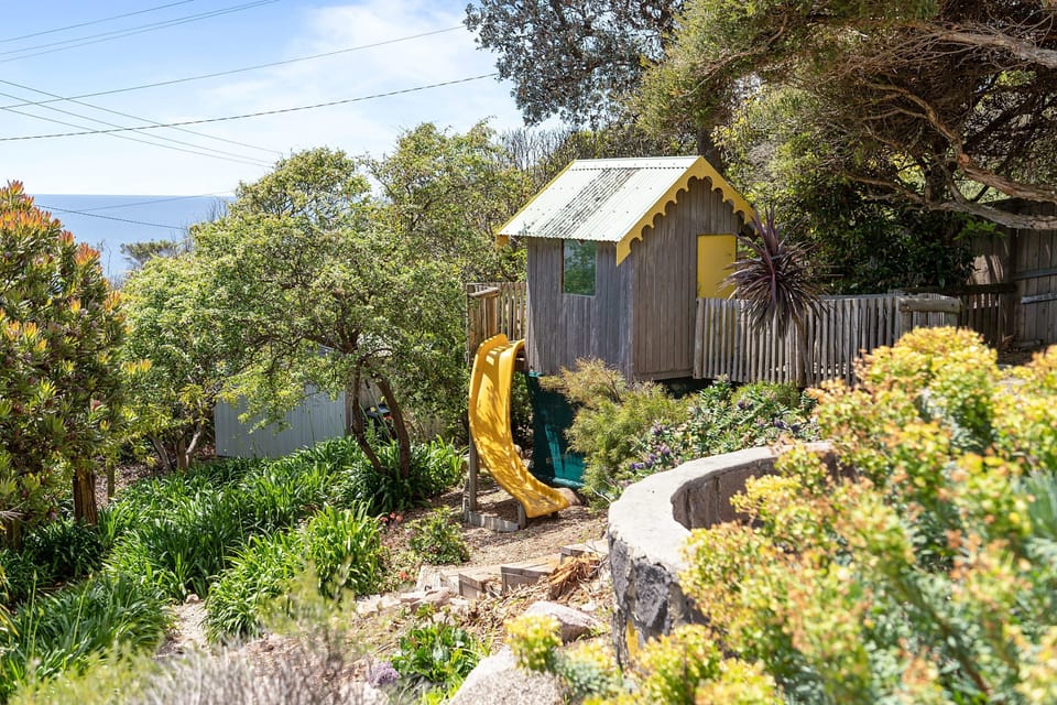 House | 3 bedrooms, desk, high-speed internet