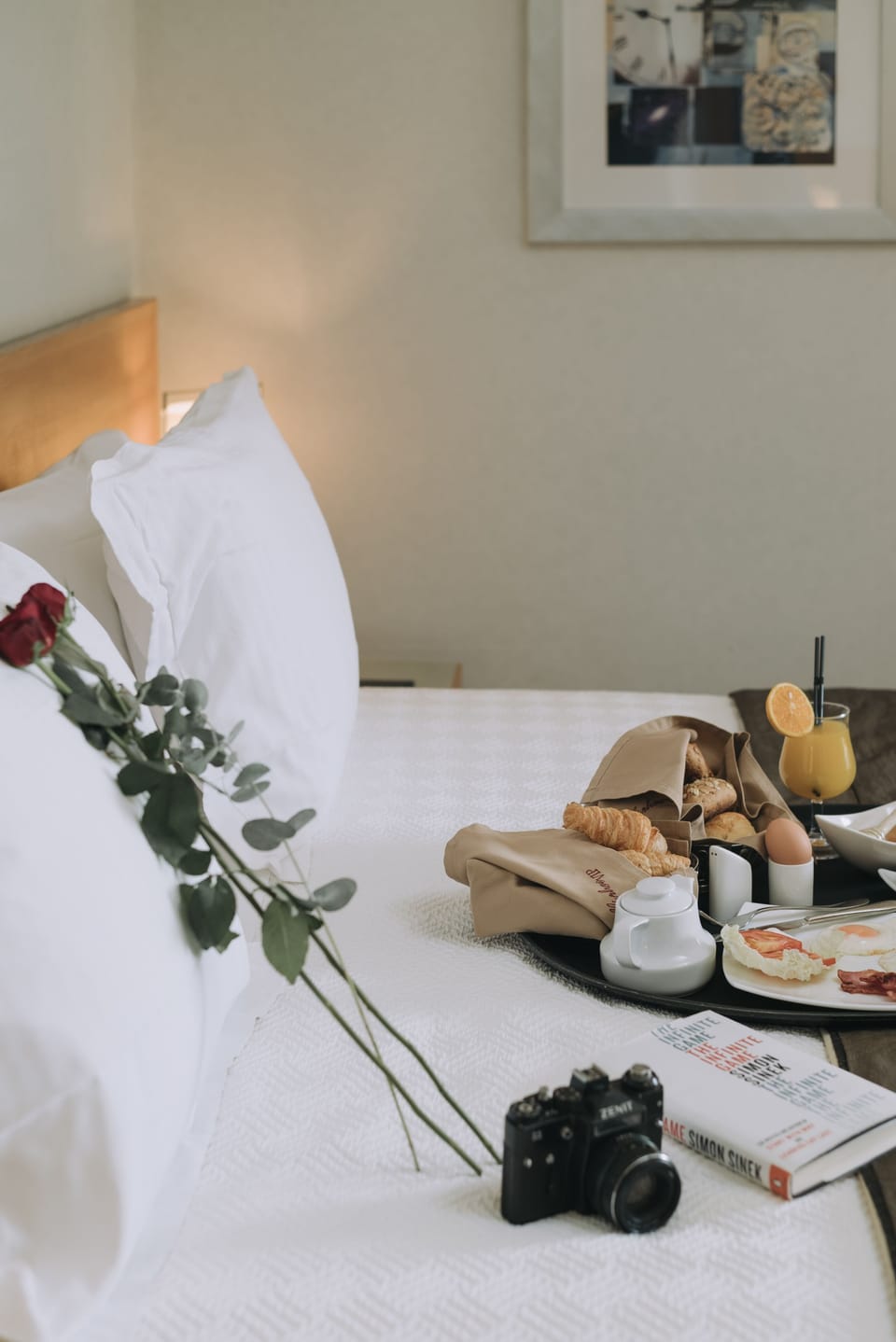 Premium bedding, down comforters, in-room safe, desk