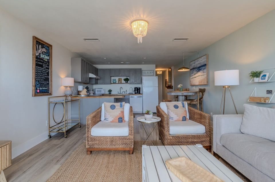 Open floor plan from the living room to dining area to kitchen.